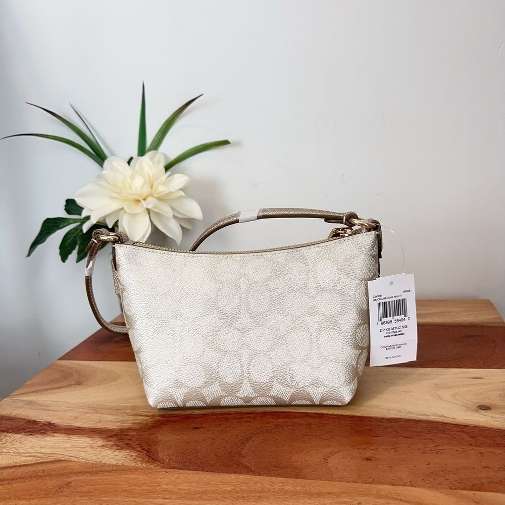 NWT Coach Zip Top Crossbody Bag In Signature Canvas - Picture 3 of 6